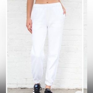 Brandy Melville Rosa sweatpants